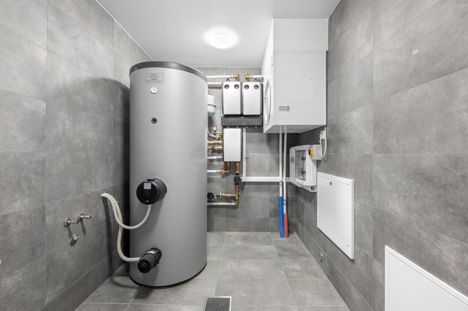 Teknisk rom /vaskerom i 1.etasje Galleribilde