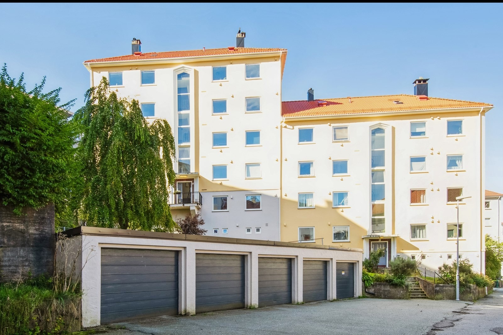Mulighet for garasjeplass Galleribilde