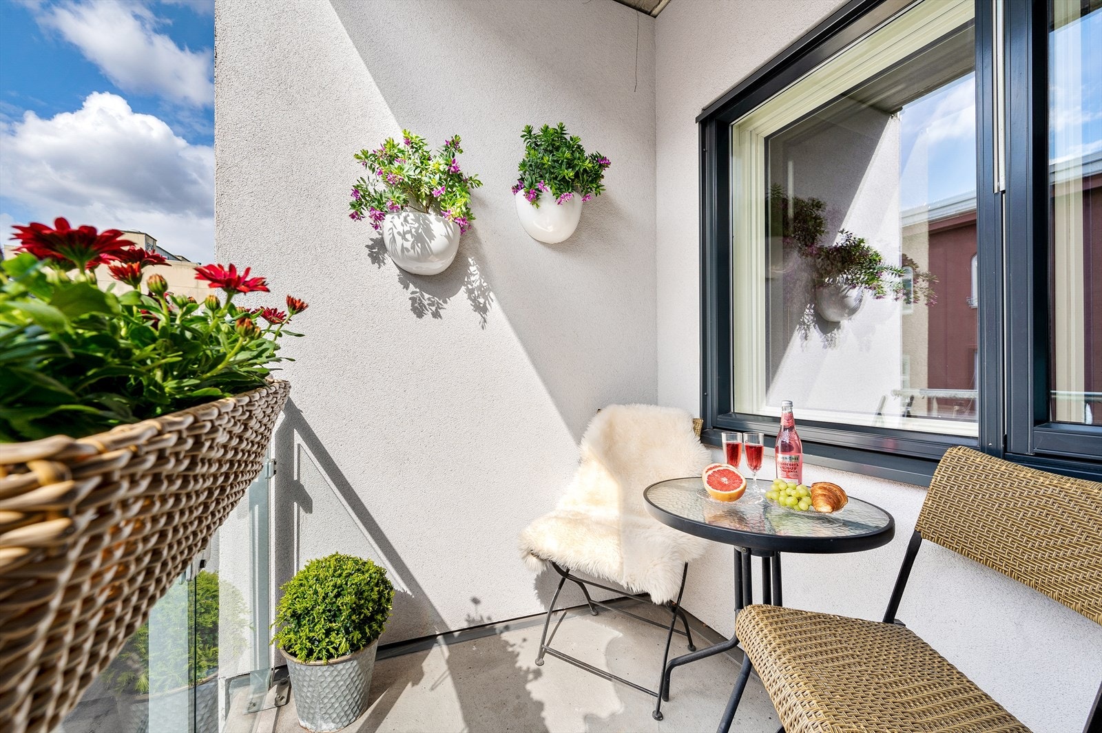 006_Hyggelig balkong med gode solforhold. Galleribilde