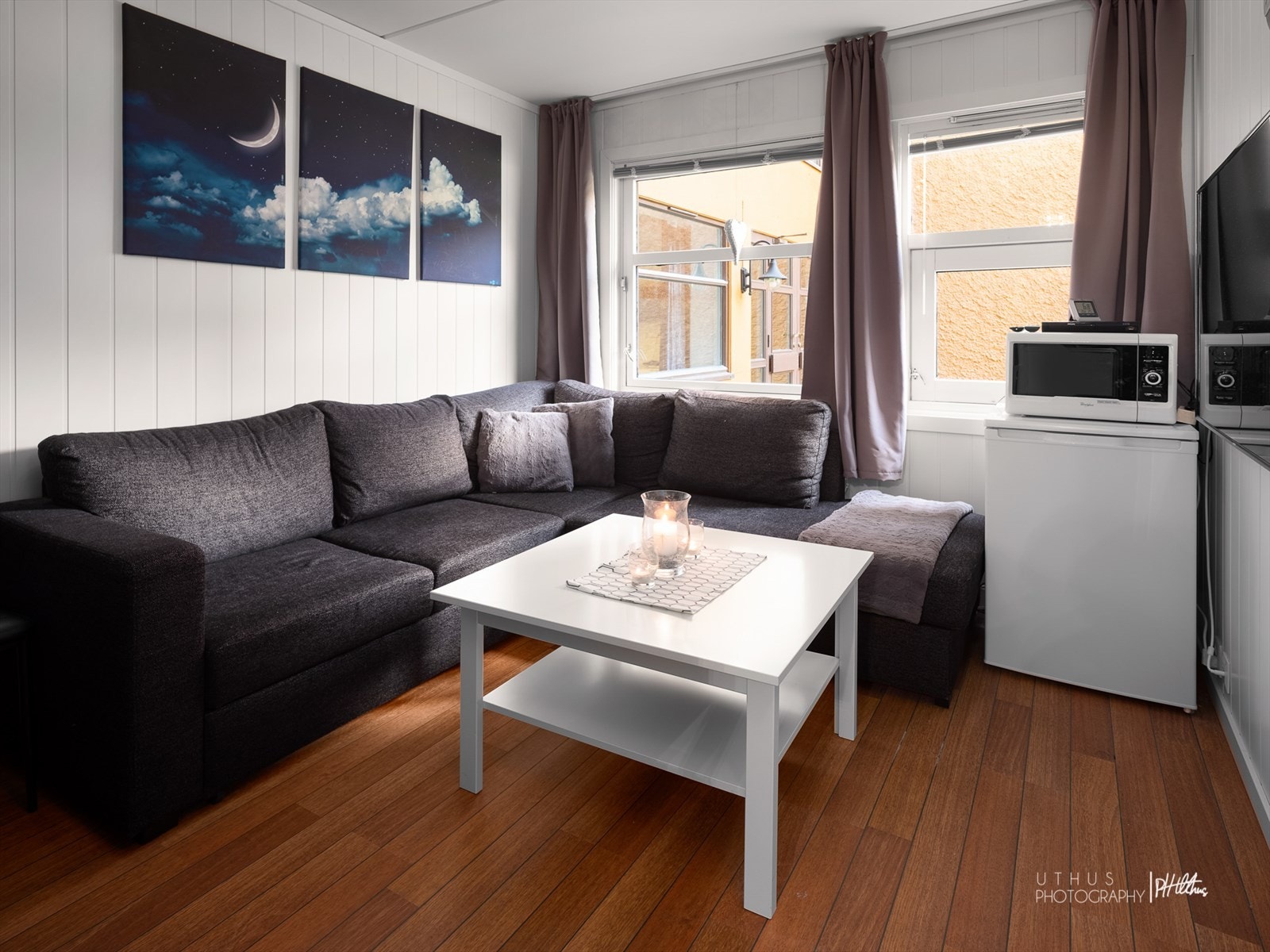 Stue/soverom i 110 Galleribilde