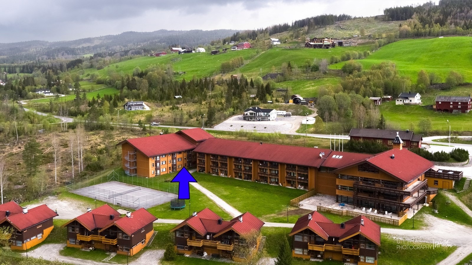 Leiligheten ligger i 1 etg med utsikt til skisenteret Galleribilde