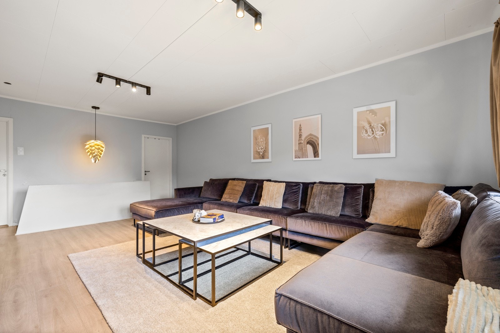 Her har du god plass til sosiale sammenkomster. Galleribilde