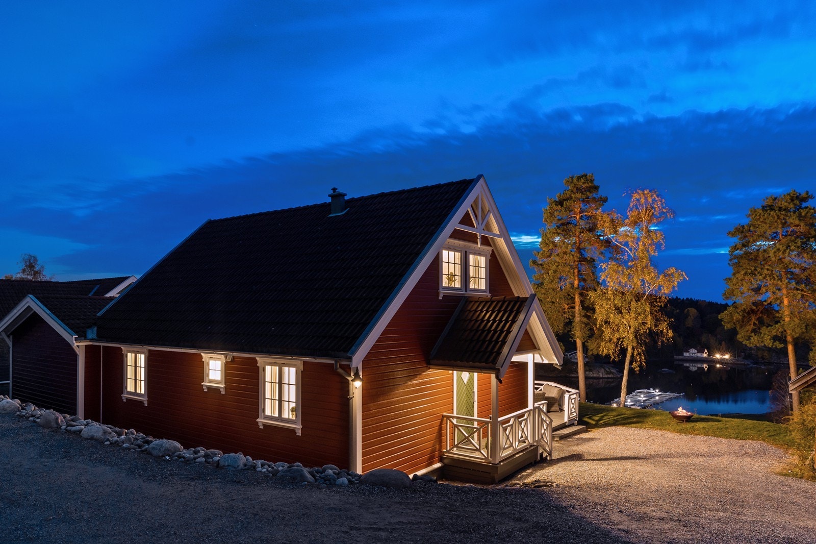 Hytta har meget lett adkomst både sommer og vintertid Galleribilde