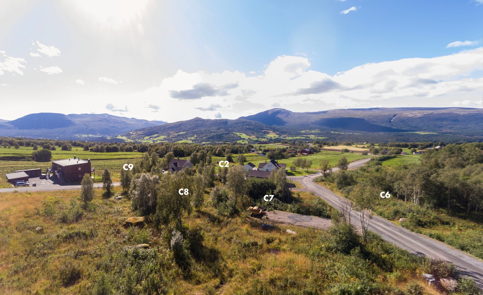 7 km til Oppdal sentrum, gang- og sykkelvei Galleribilde