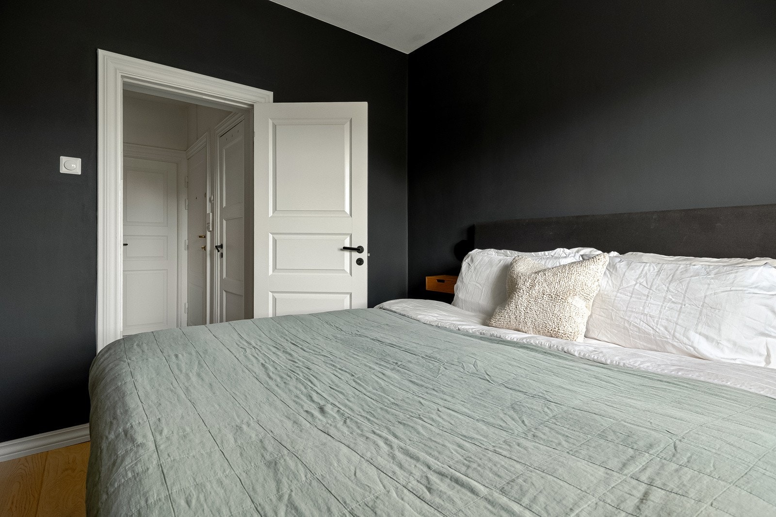 Konferer med megler om du skulle være i tvil om hvordan du skal innrede med garderobe. Han har nemlig noen gode tips og triks på lur. Galleribilde