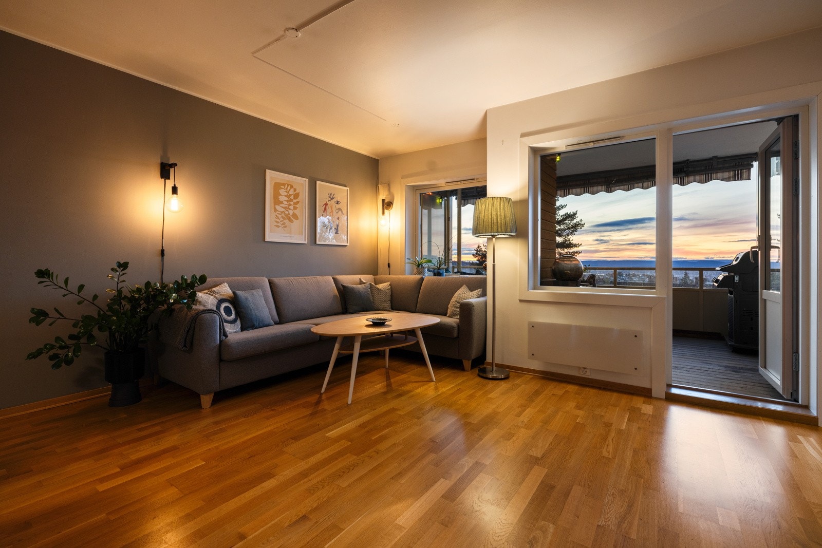 Lun kveldsstemning Galleribilde