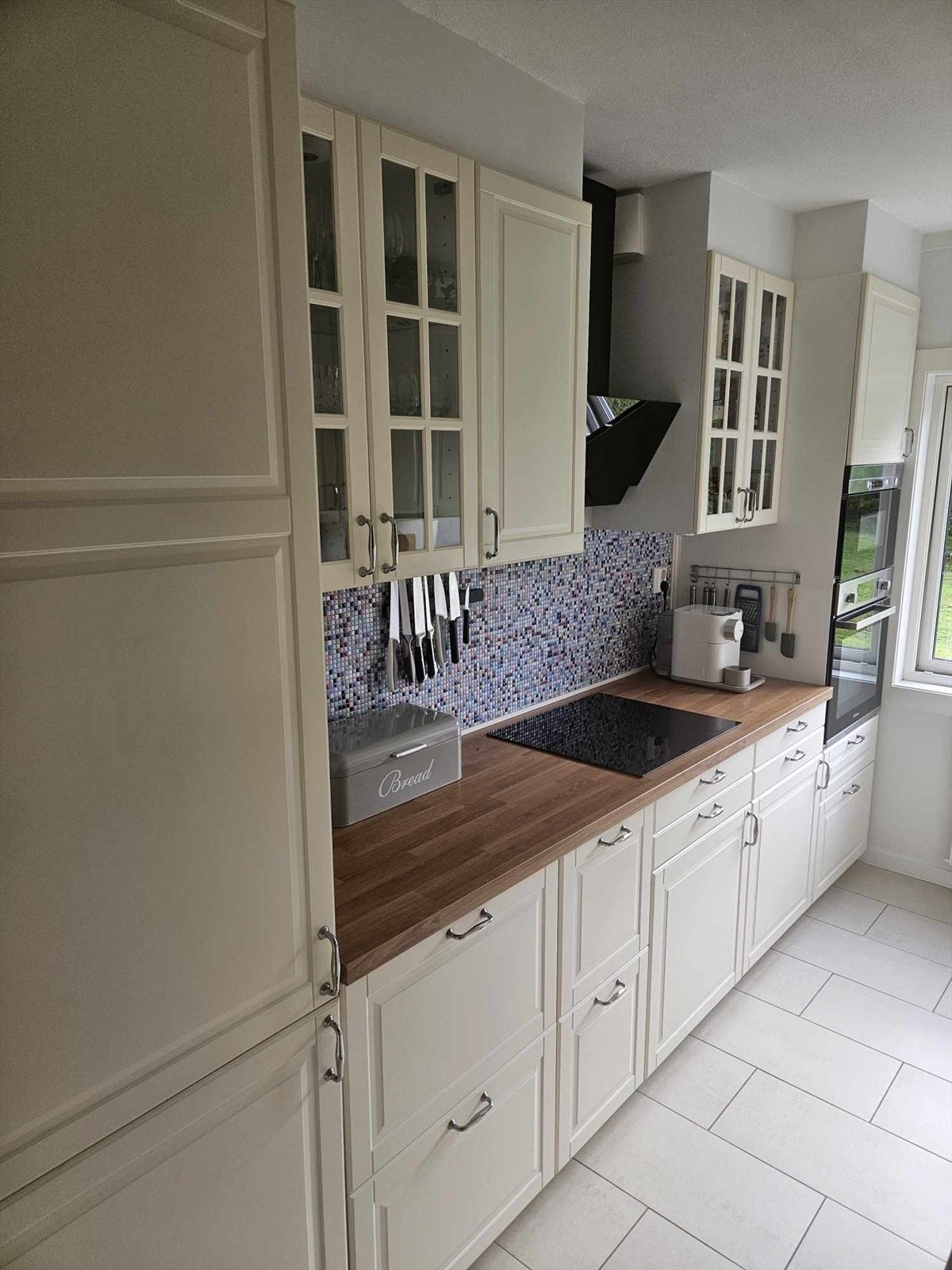 Eier har i september 2024 satt inn integrert mikrobølgeovn Galleribilde