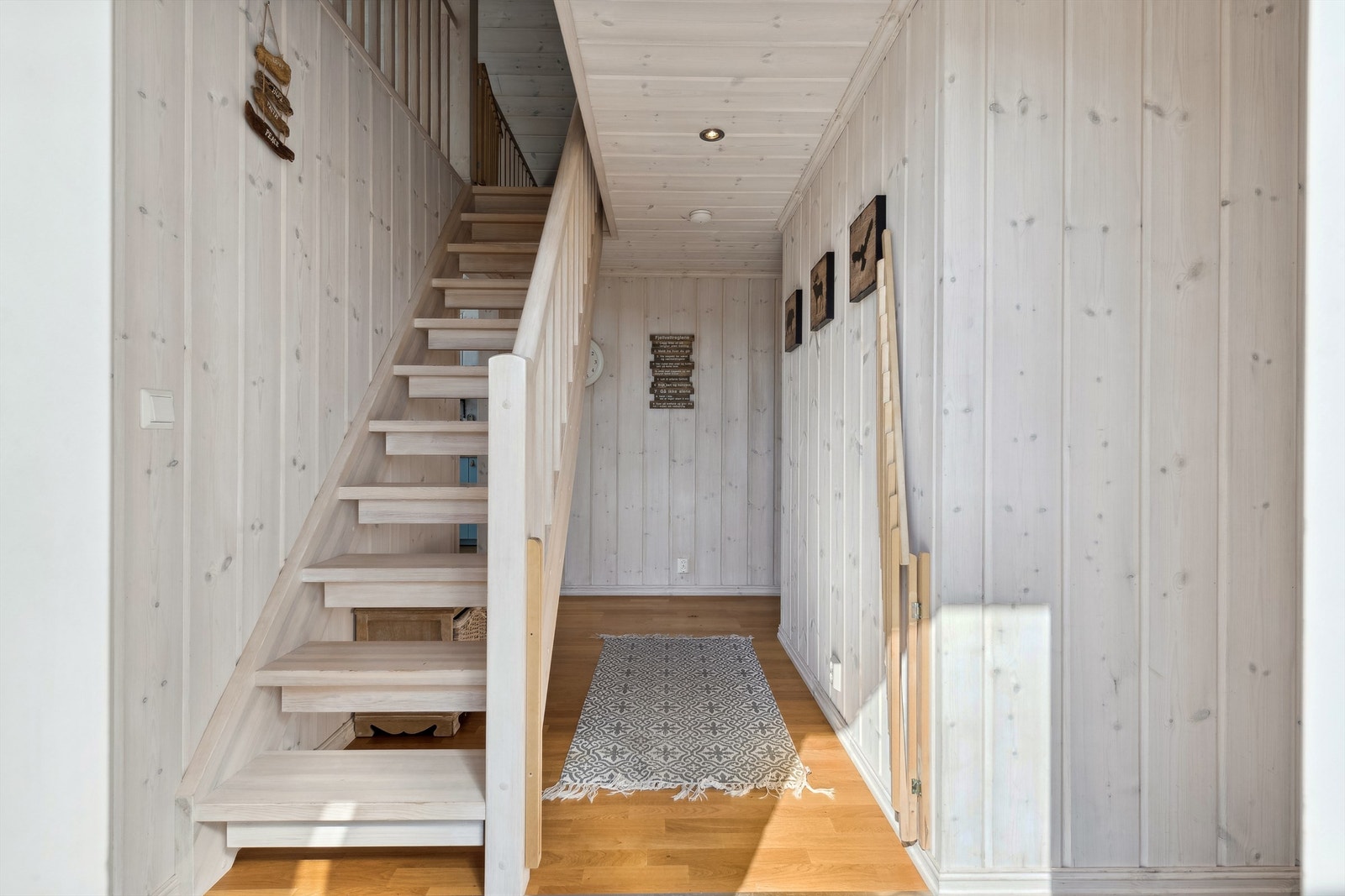 Gjennomgående overflatebehandling med et helhetlig uttrykk Galleribilde