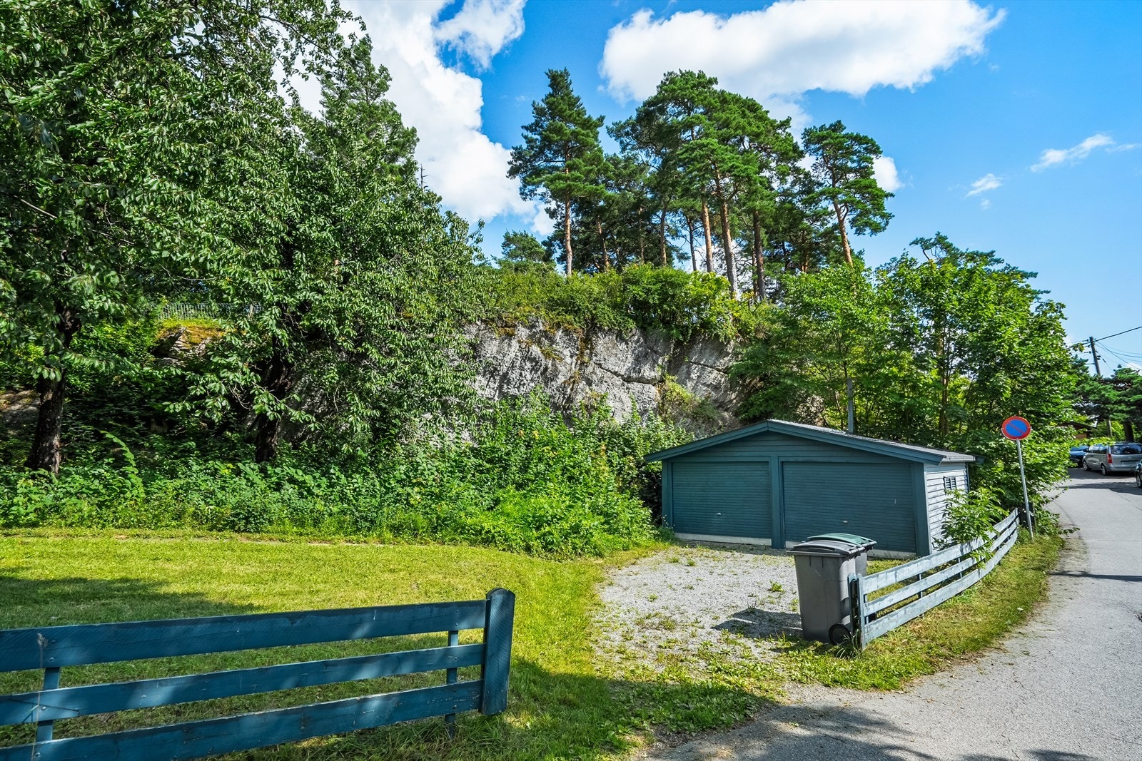 Dobbel garasje på tilsammen 33 kvm. Galleribilde
