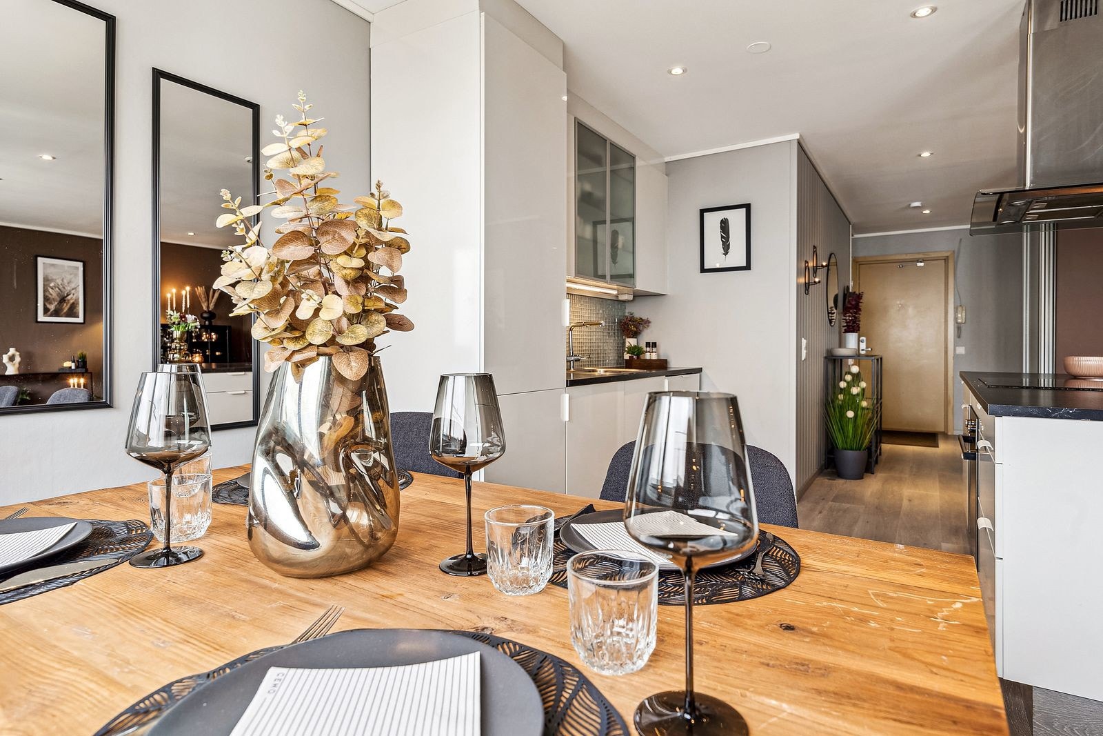 Det er god gjennomstrømning av naturlig lysinnslipp... Galleribilde