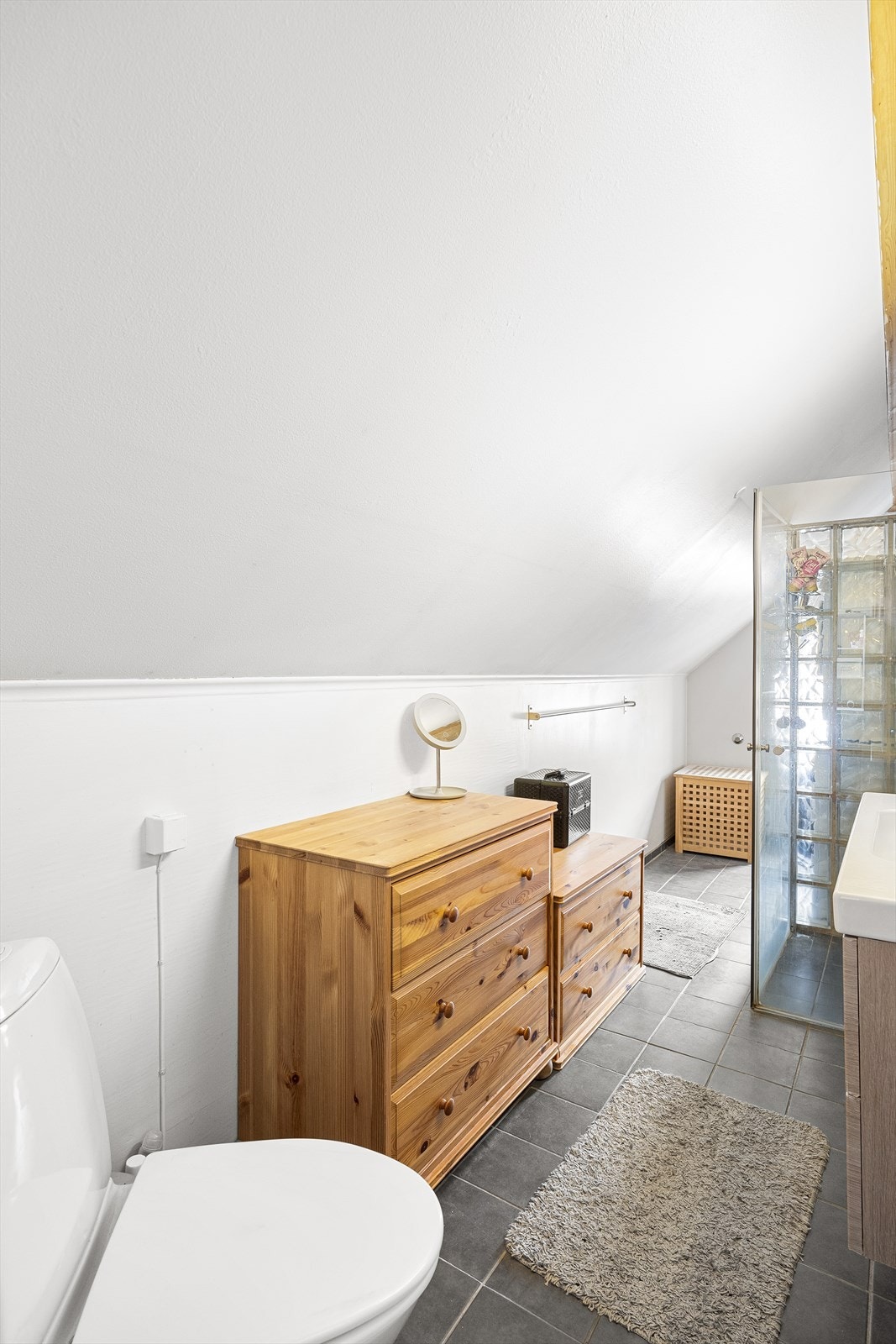 Bad 2. etasje Galleribilde