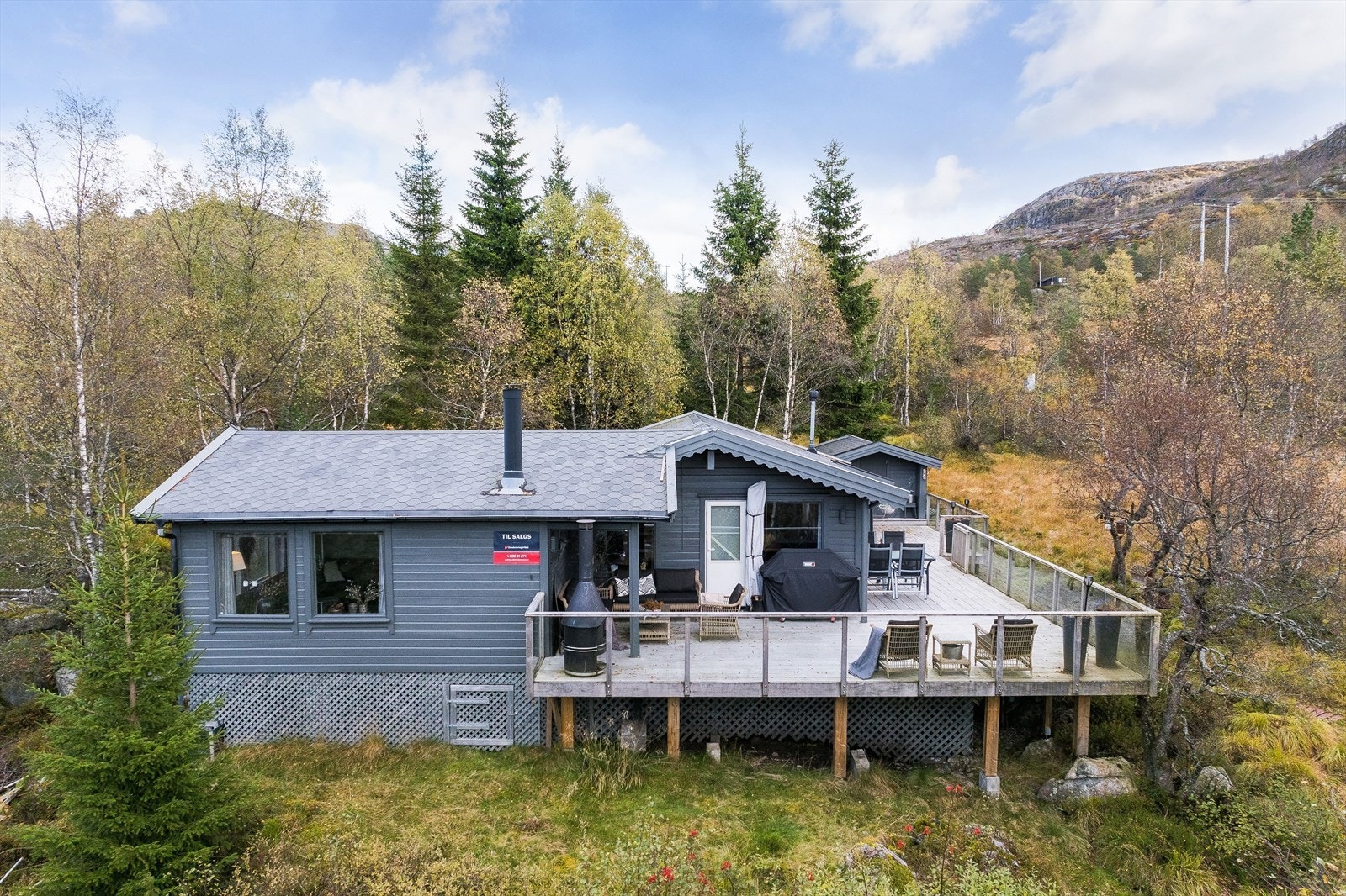 Nærområdet er perfekt for deg som liker å komme vekk og feriere i stillhet, i et mindre hytteområde. Galleribilde