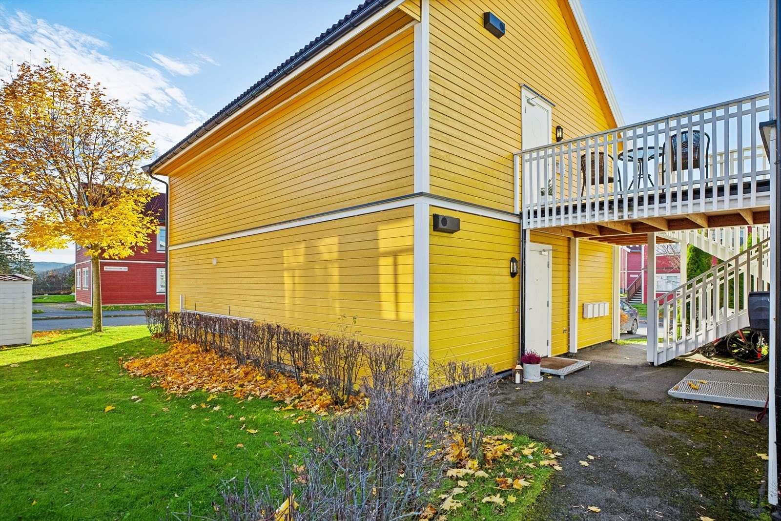 Inngangsparti. Galleribilde