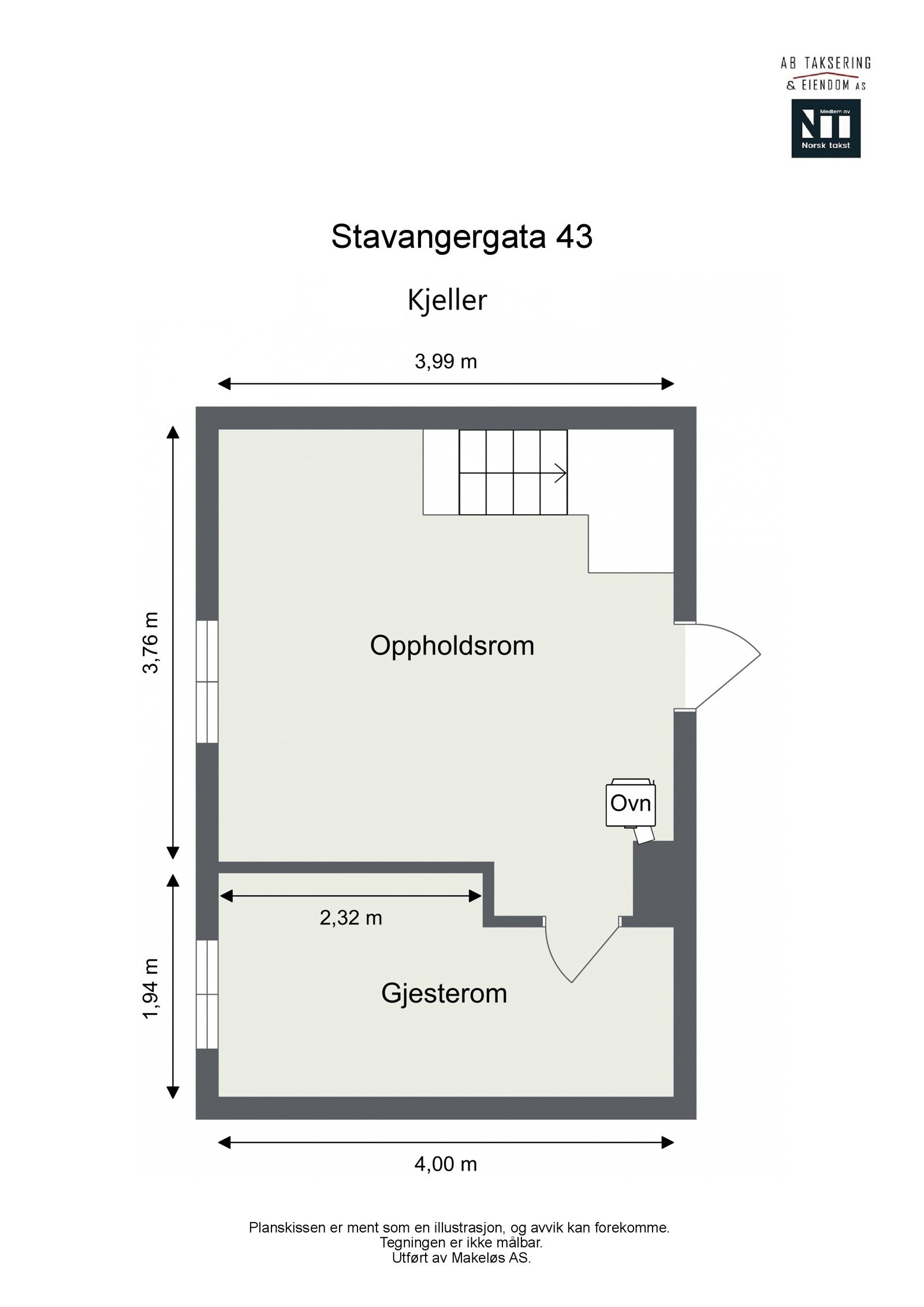 Underetasjen ble bygget ut i 2018 og består av et stort oppholdsrom og gjesterom. Galleribilde