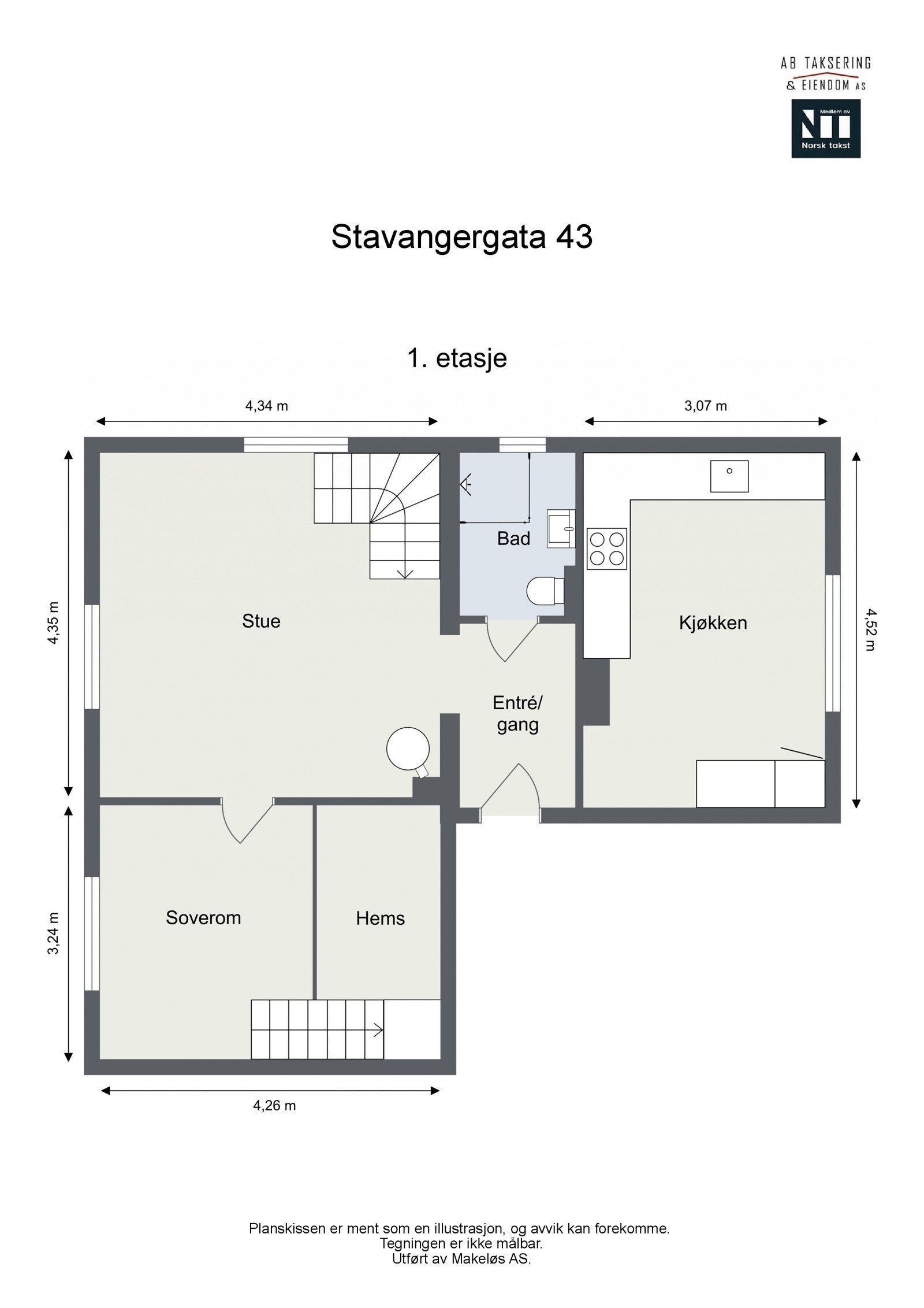 Før vi blar videre ser vi på boligens planskisser. Leiligheten strekker seg over to plan, og her ser du hovedetasjen. Galleribilde