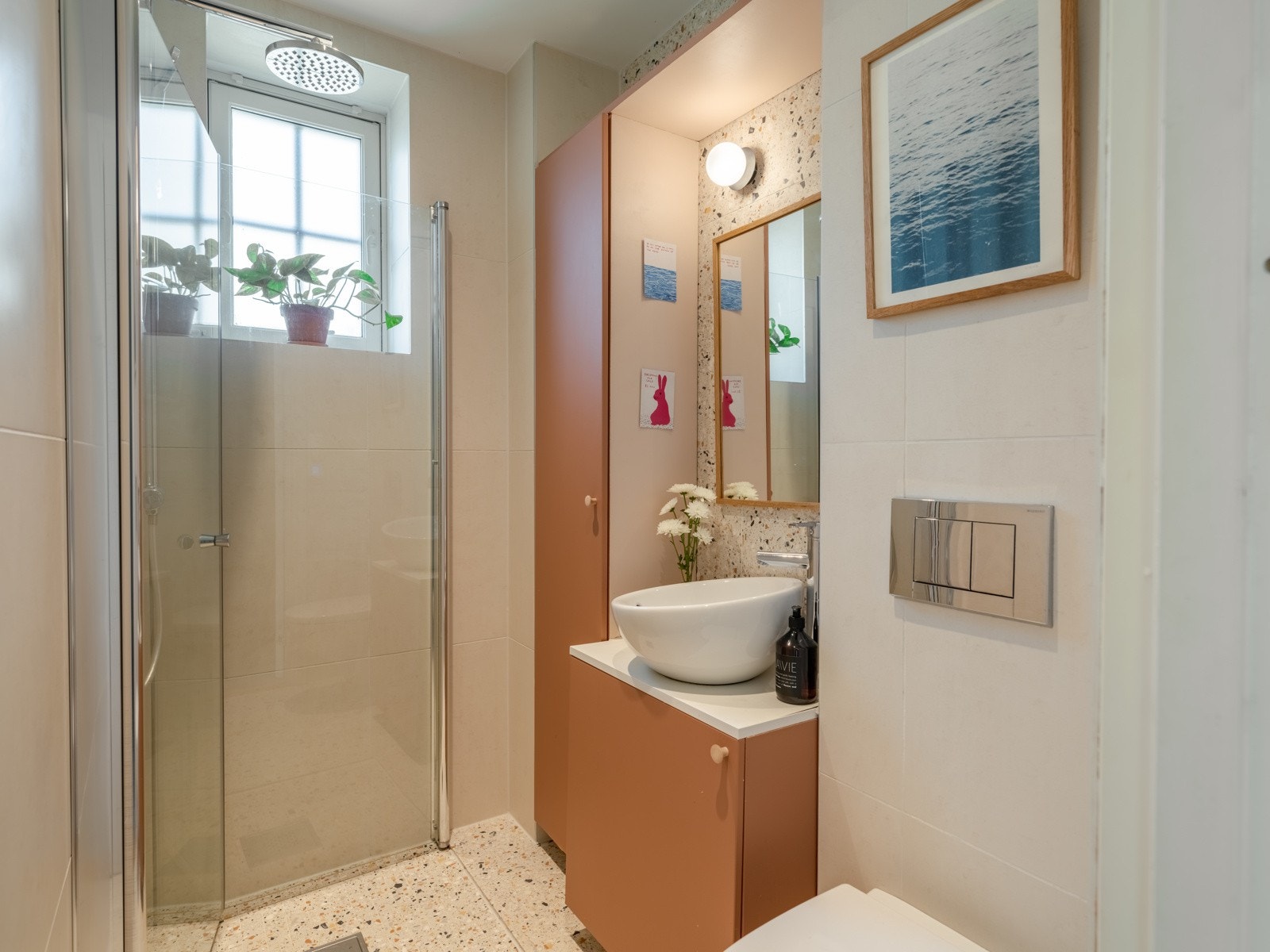Badet ble pusset opp i 2016. Det ble deretter lagt ny membran, varmekabler og fliser i desember 2021. Galleribilde
