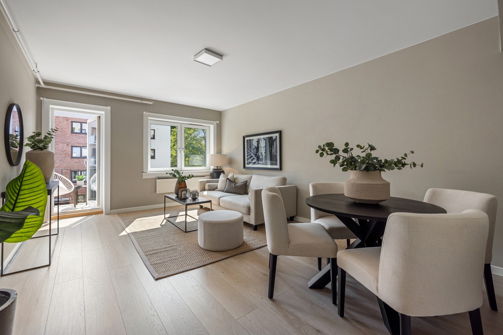 Velkommen til Thulstrups gate 5A - PrivatMegleren Park v/ Lars Jakob Aarak har gleden av å presentere denne flotte 3-roms leiligheten. Galleribilde