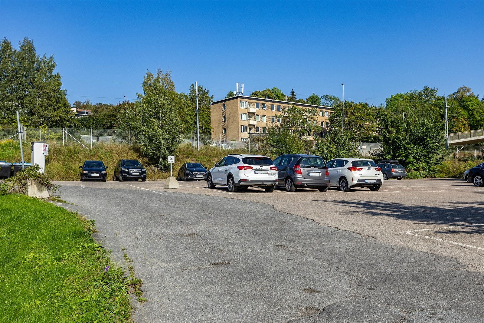 Det er mulighet for leie av parkeringsplass via Aimo Park. Galleribilde