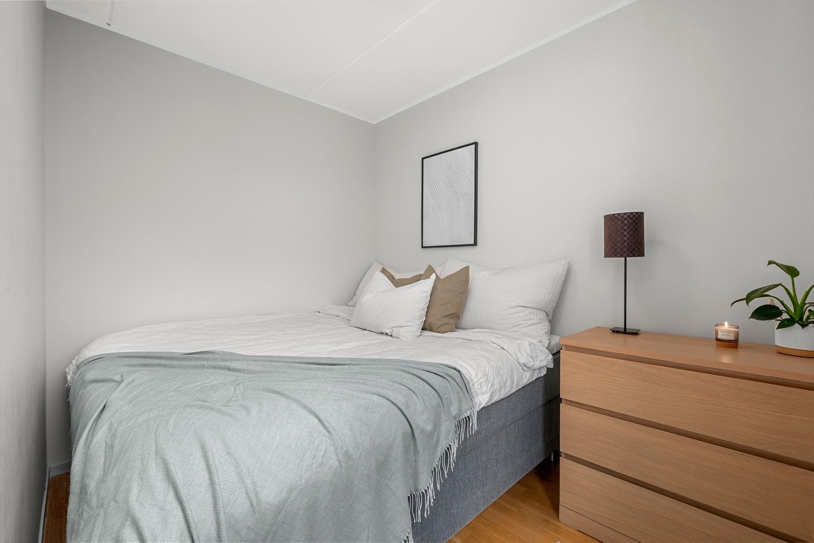 Soverommet er på gode 6,1m², og har god plass til både dobbeltseng og nattbord. Galleribilde