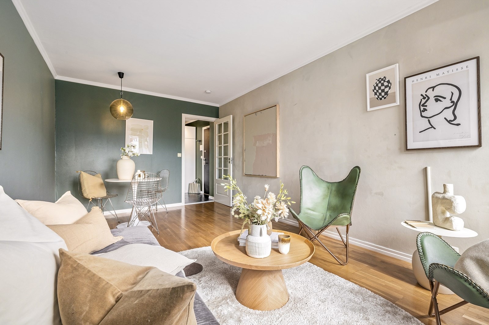 - Leiligheten har solid parkett gulv - Galleribilde