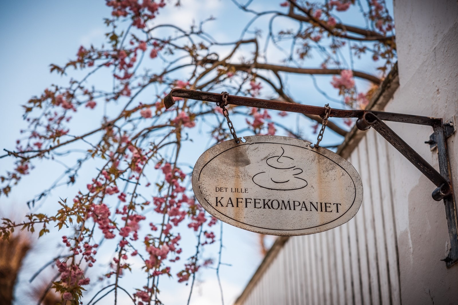- Bergens første og antagelige minste kaffebar er kun 3 minutters gange unna. Vant pris for beste kaffe i 2022 og 2010 - Galleribilde