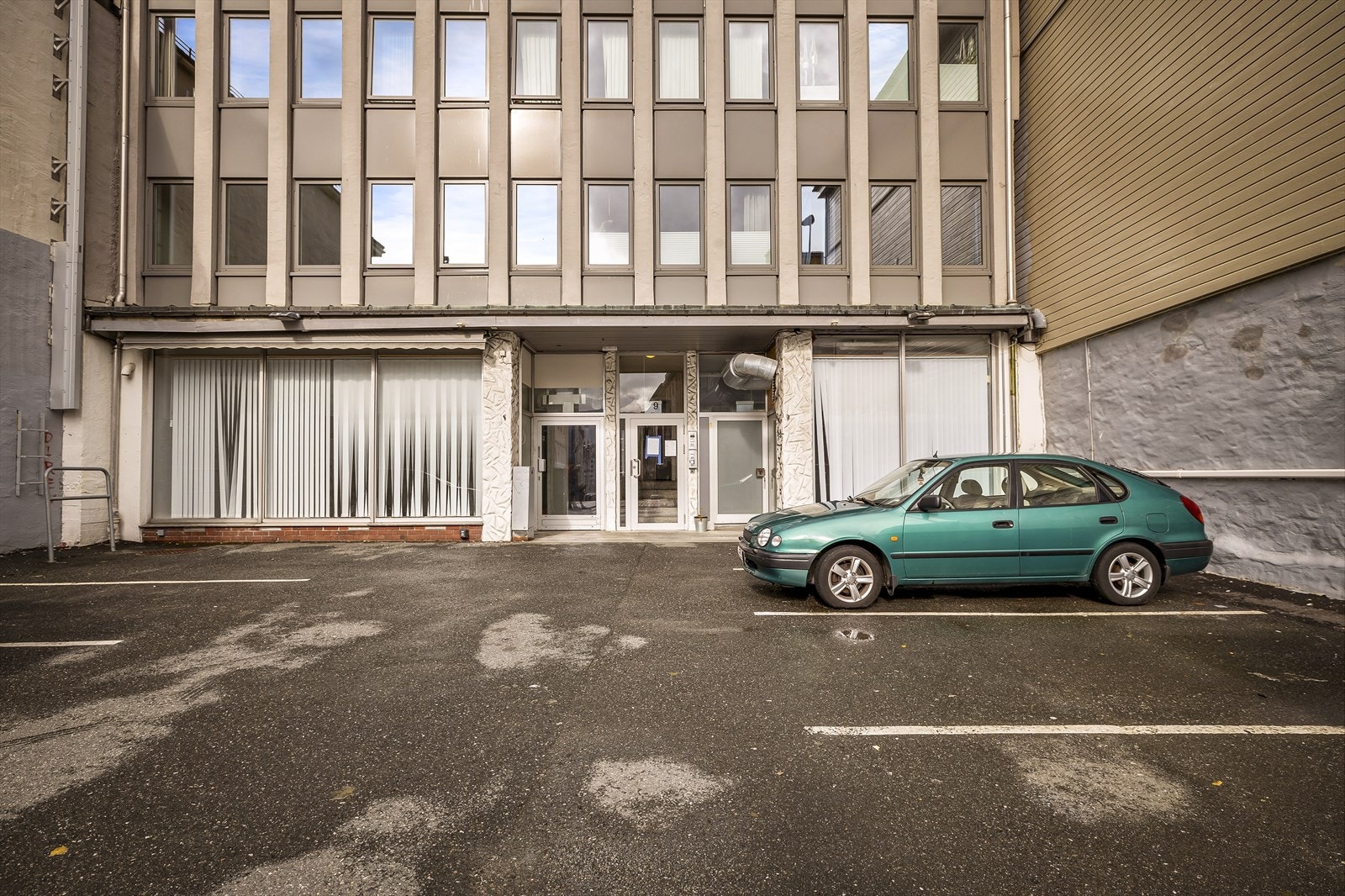 - Borettslaget består av 19 andeler - Galleribilde