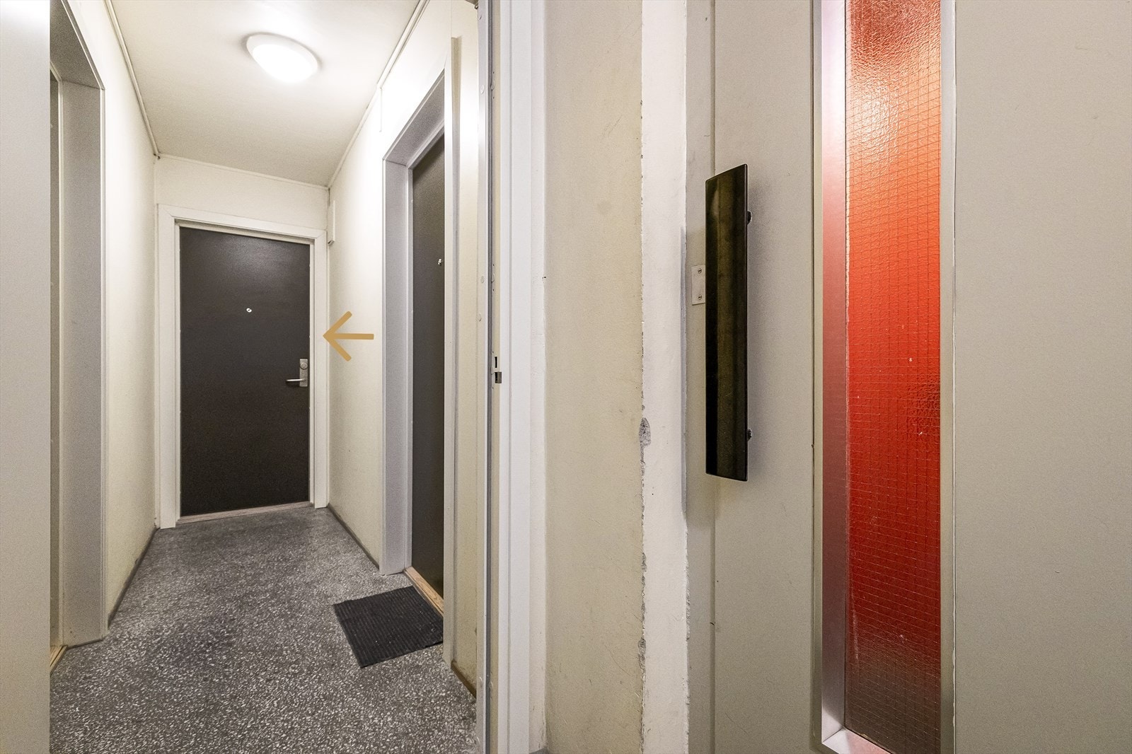 - Leiligheten ligger fint til i 4. etasje og har trappefri adkomst via heis - Galleribilde