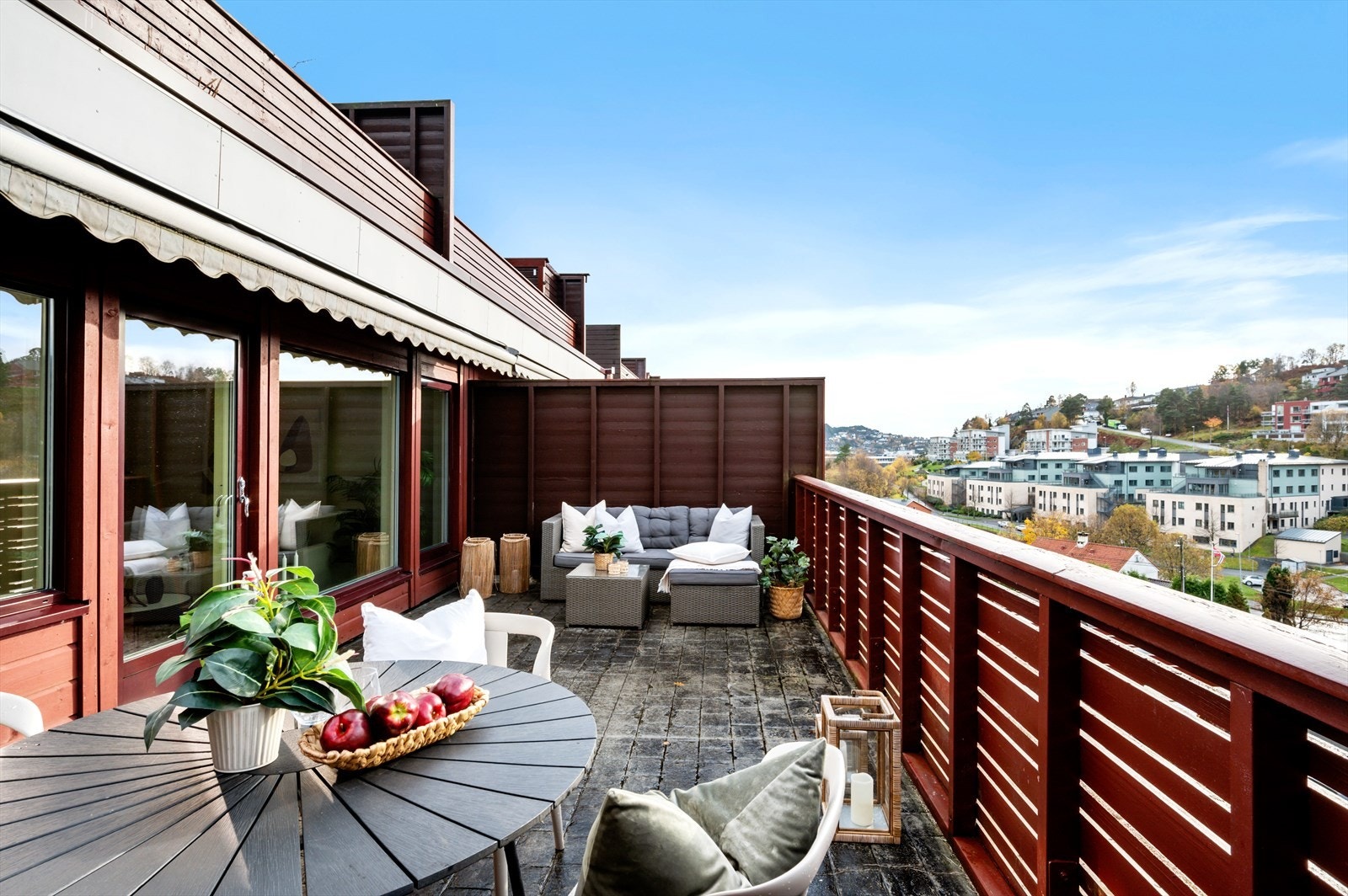 - Den flotte terrassen er på 21 m² - Galleribilde