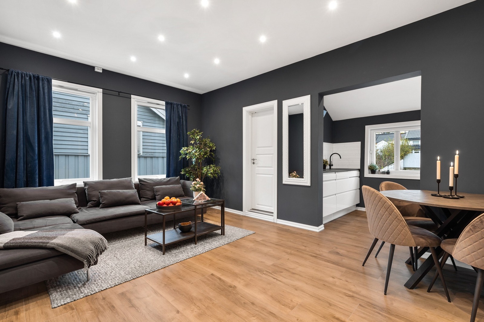 Arian Tabaku v/EIE Drammen Bragernes har gleden av å presentere Thornegata 16! Galleribilde