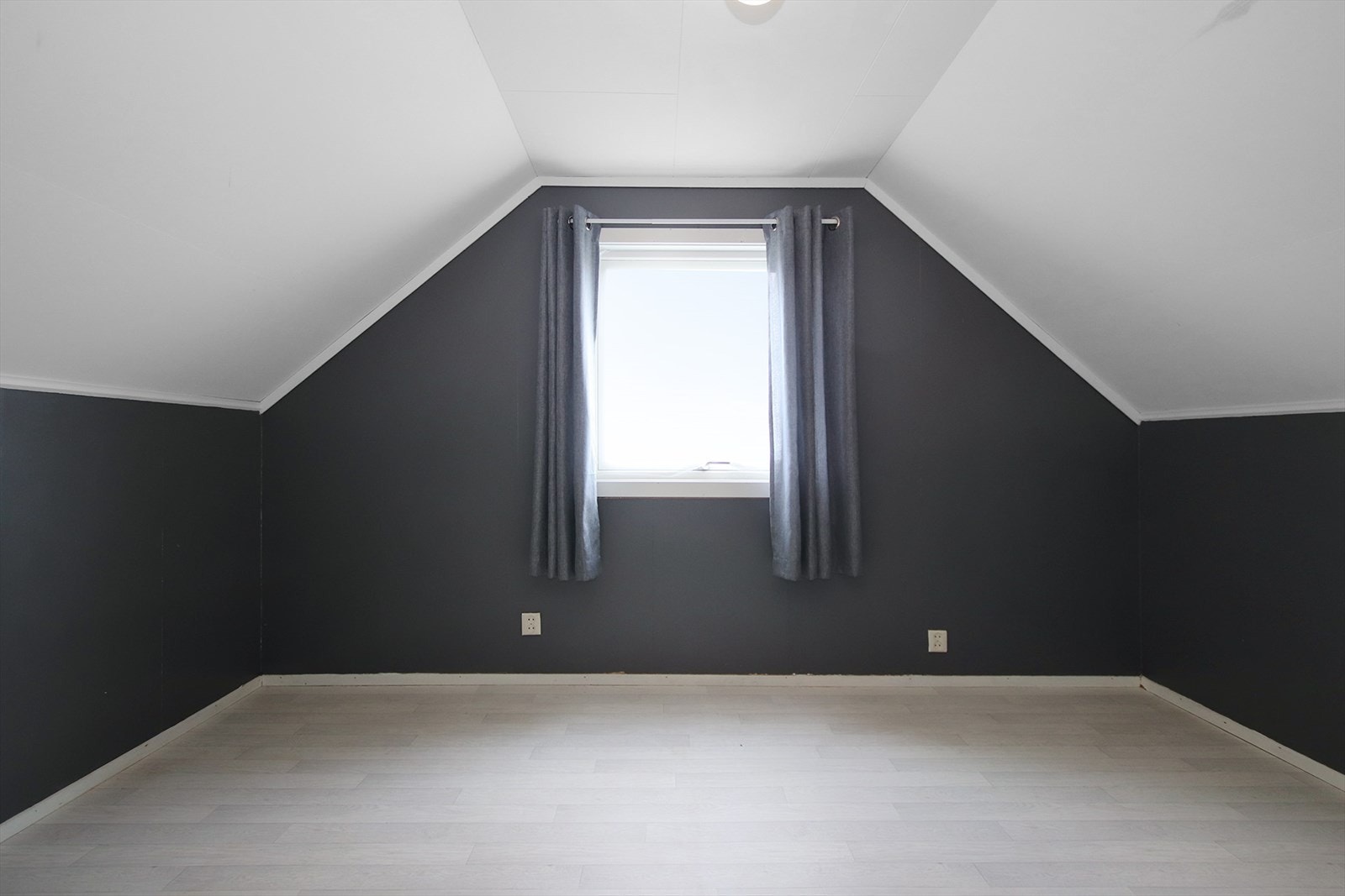 Soverom 3 i overetasjen. Galleribilde