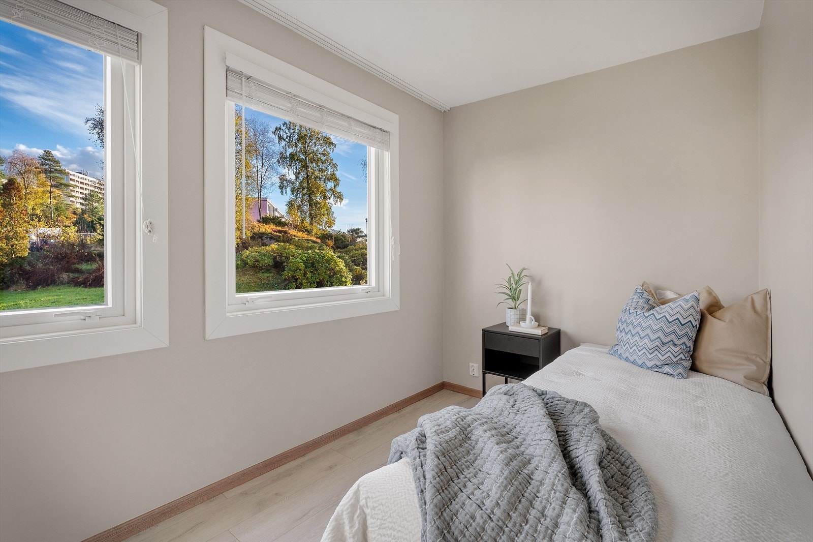 - Soverom 2 måler ca. 8,1m² - Galleribilde