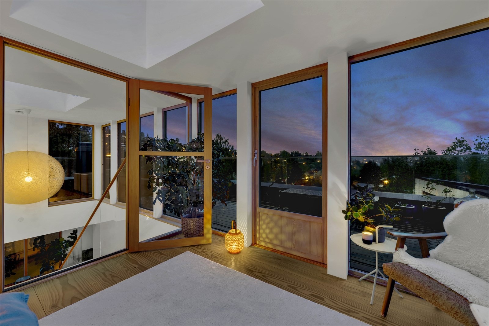 Når kvelden kommer kan du nyte solnedgangen Galleribilde