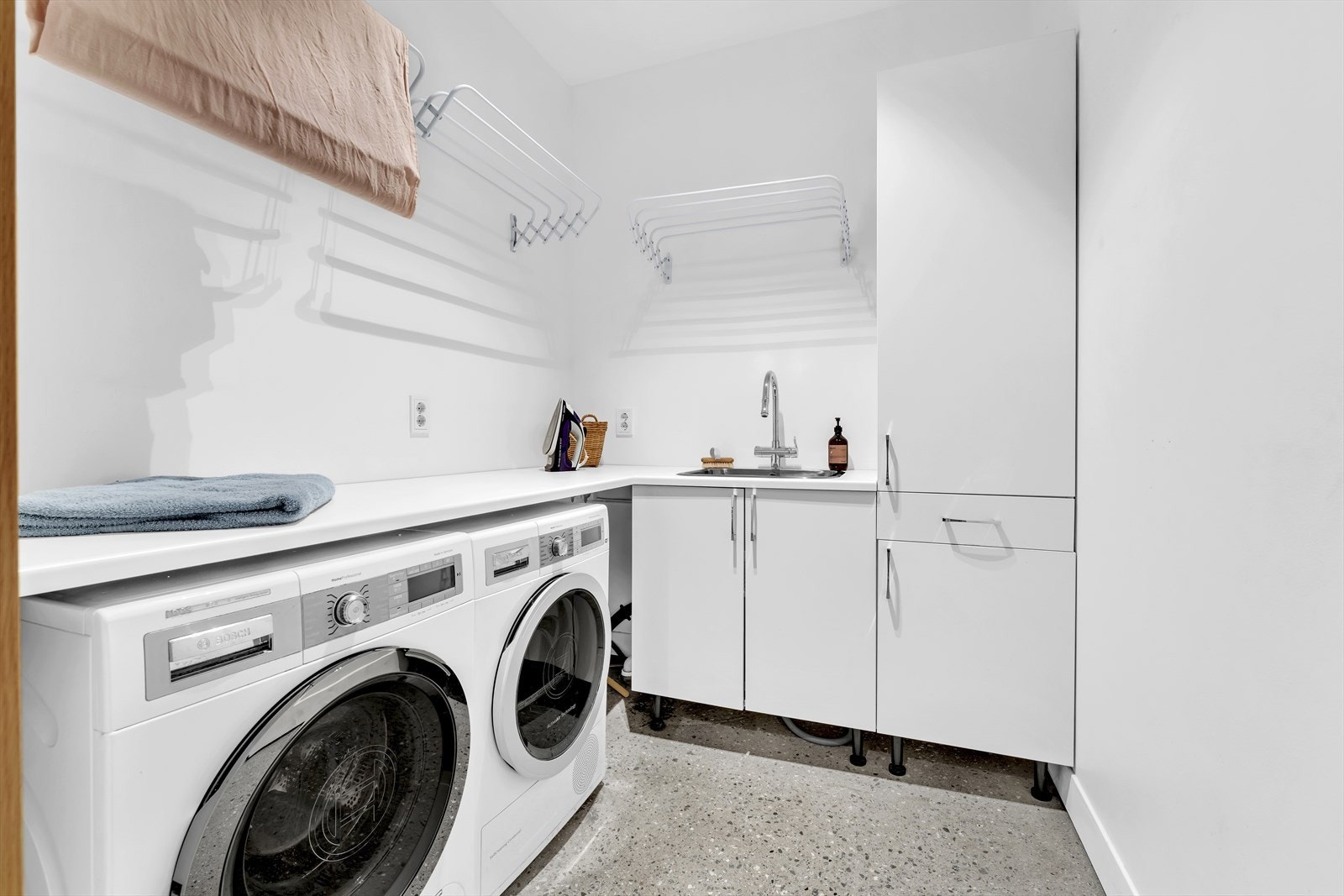 Meget praktisk vaskerom Galleribilde