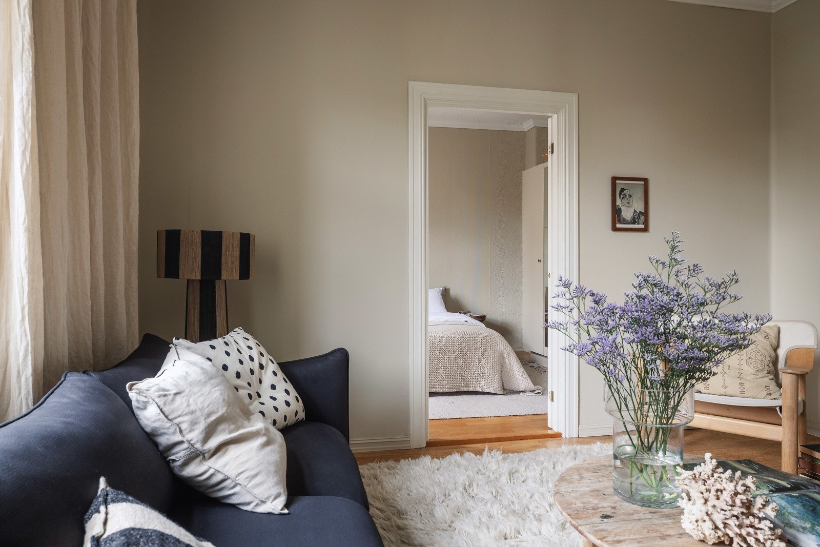 Selger har vært kjempefornøyd med styret, naboskapet - og ikke minst bakgården. Husk å sjekke den ut på visning. Galleribilde