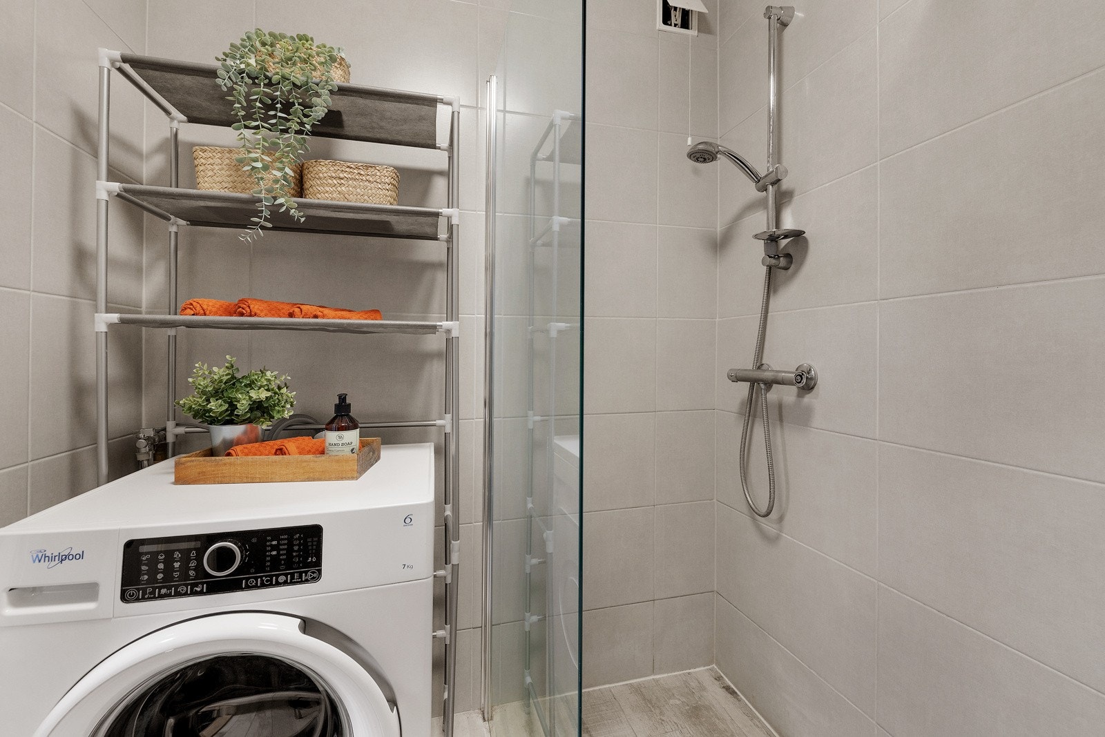 Det er opplegg for vaskemaskin. Galleribilde