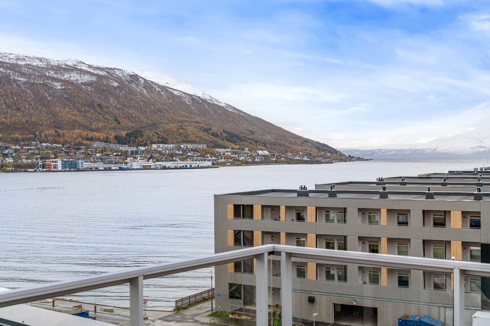 Her er det også nydelig utsikt og gode solforhold. Galleribilde