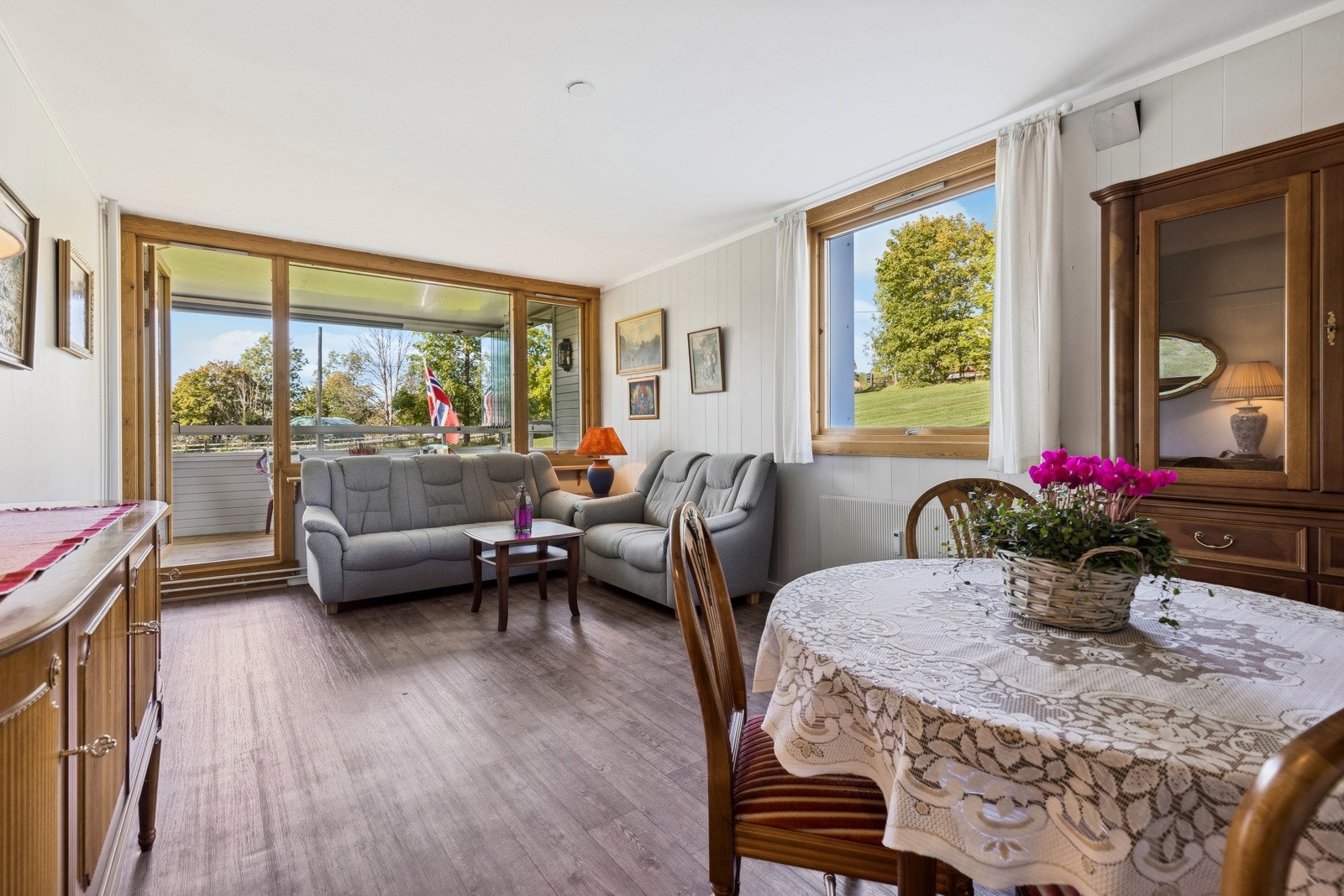 Stue og spisestue Galleribilde