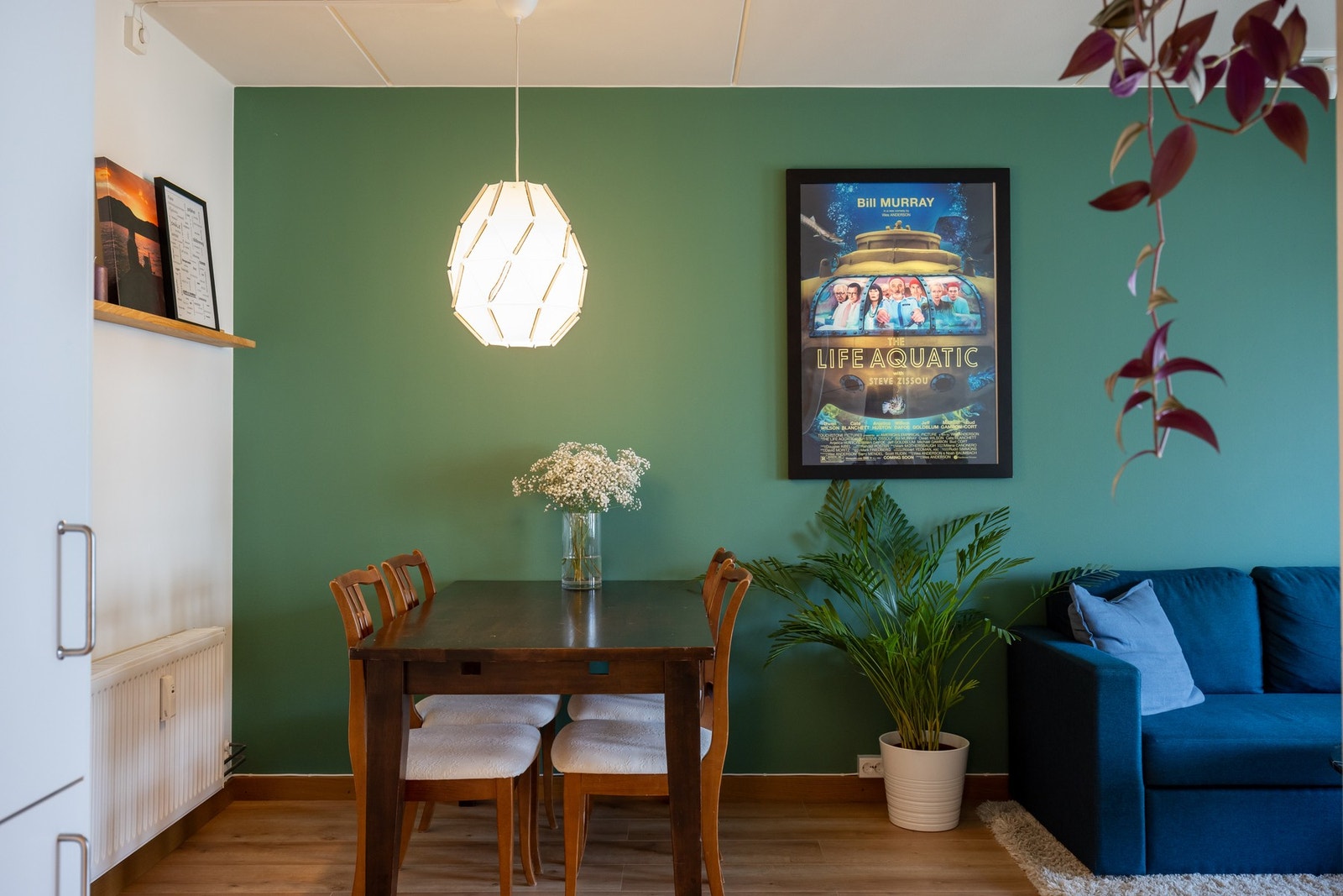 Det er også plass til spisebord. Galleribilde