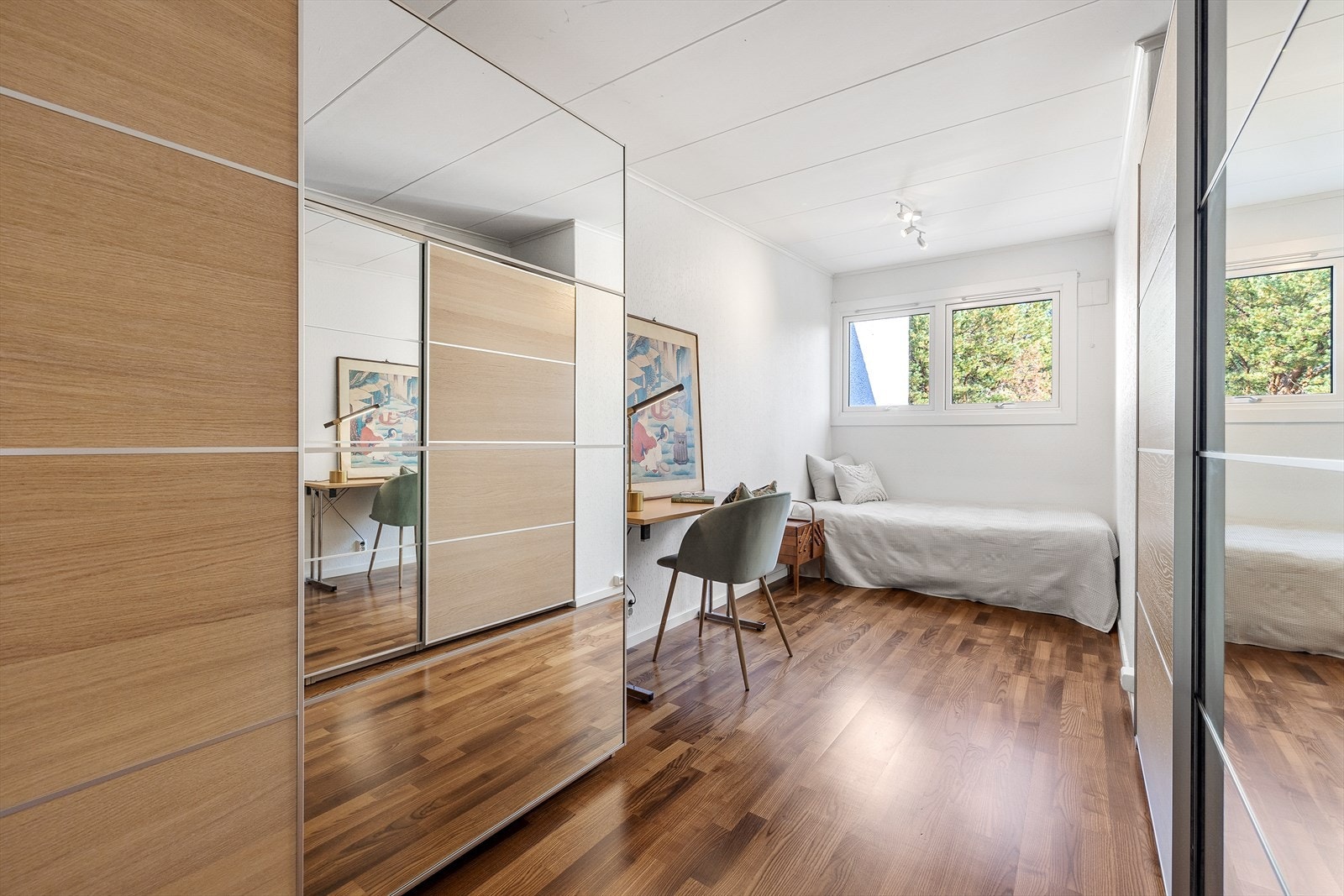 Soverom 2 passer ypperlig som barnerom, gjesterom, kontor eller liknende. Galleribilde