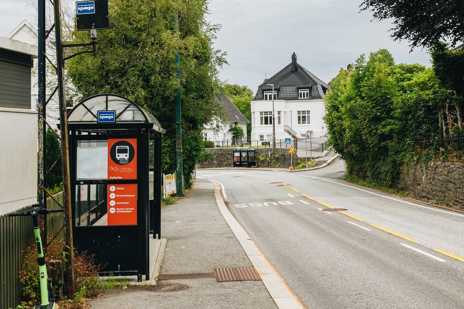 Kort vei til busstopp Galleribilde