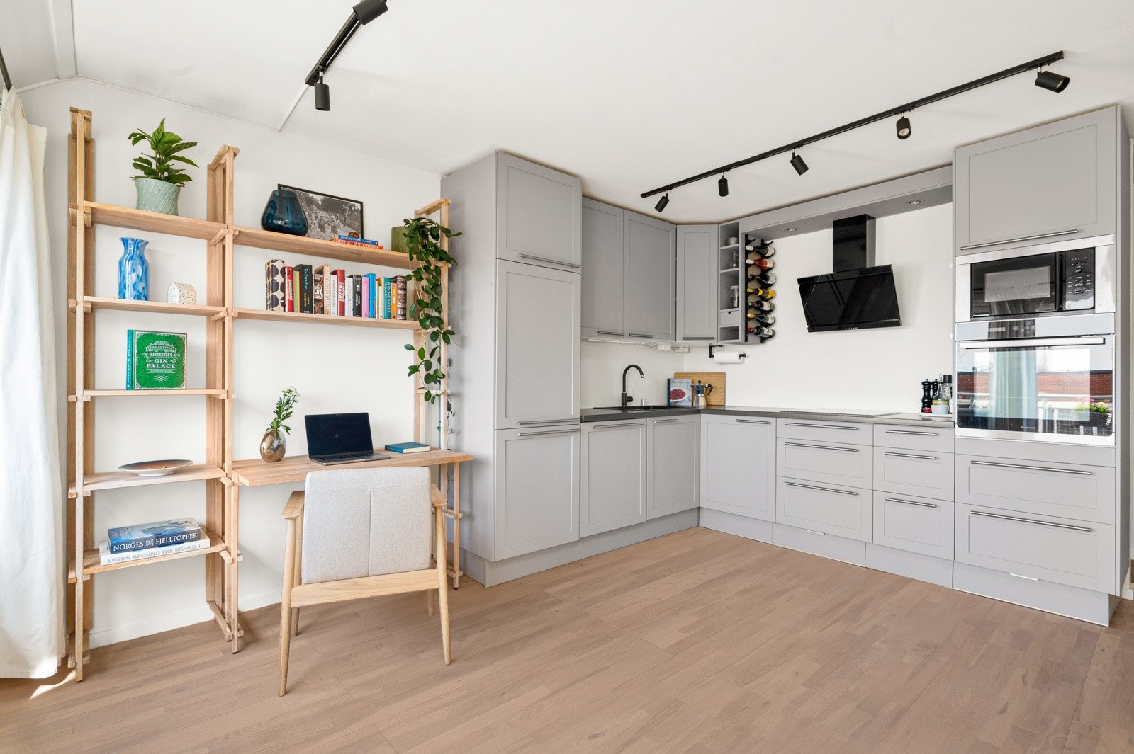 God plass på kjøkken. Galleribilde