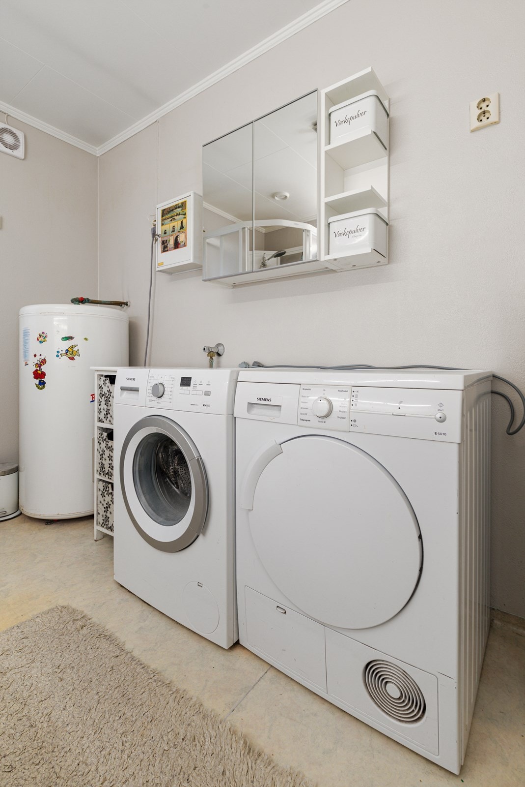 Badet har varmekabler i gulv Galleribilde