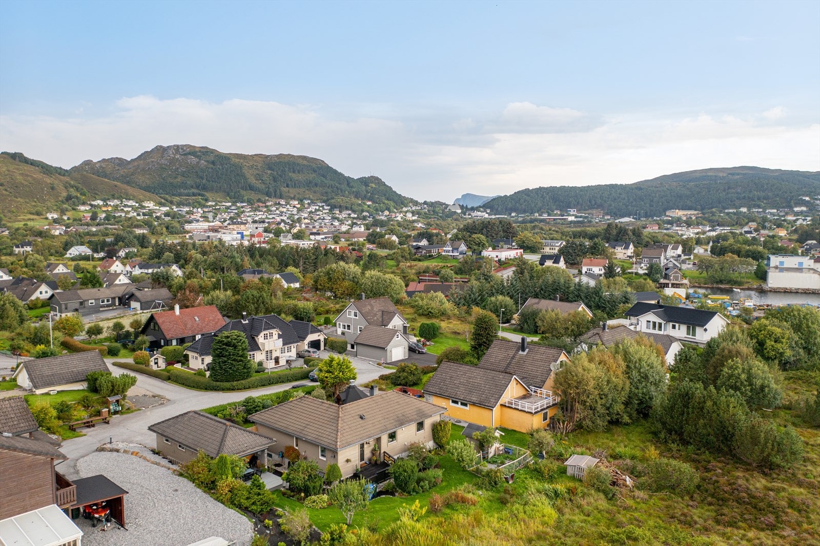 Beliggende i et etablert, rolig og barnevennlig område Galleribilde