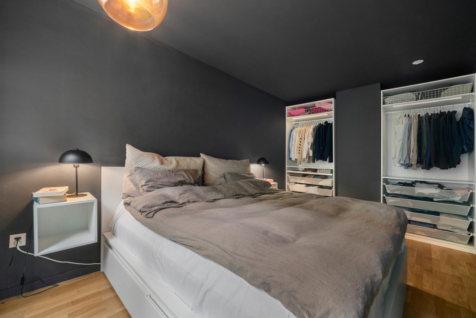 Soverom nr. 1 er målt til hele 13,2 kvm. Galleribilde