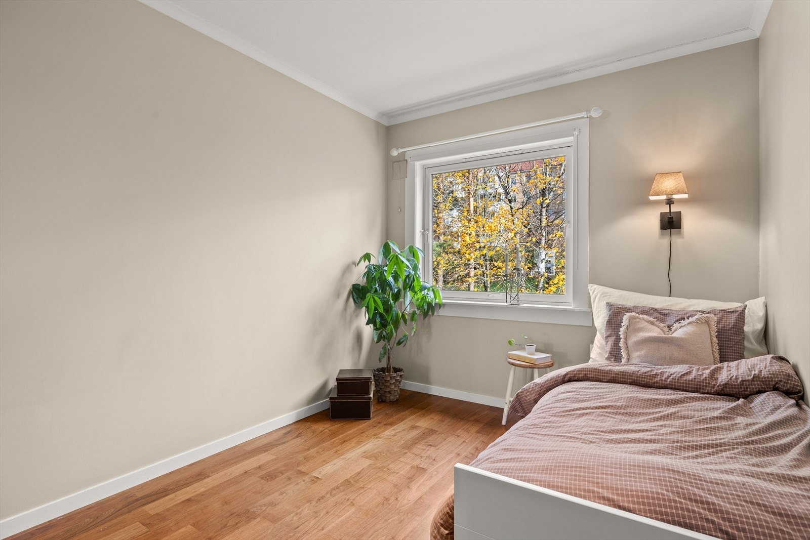 Rommet er av fin størrelse med flere bruksmuligheter Galleribilde