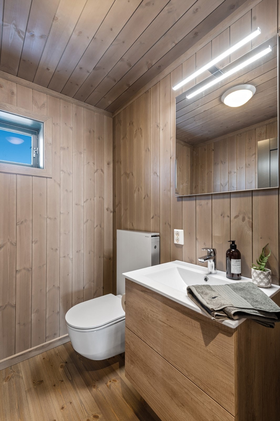 Wc rom i 1 etg Galleribilde