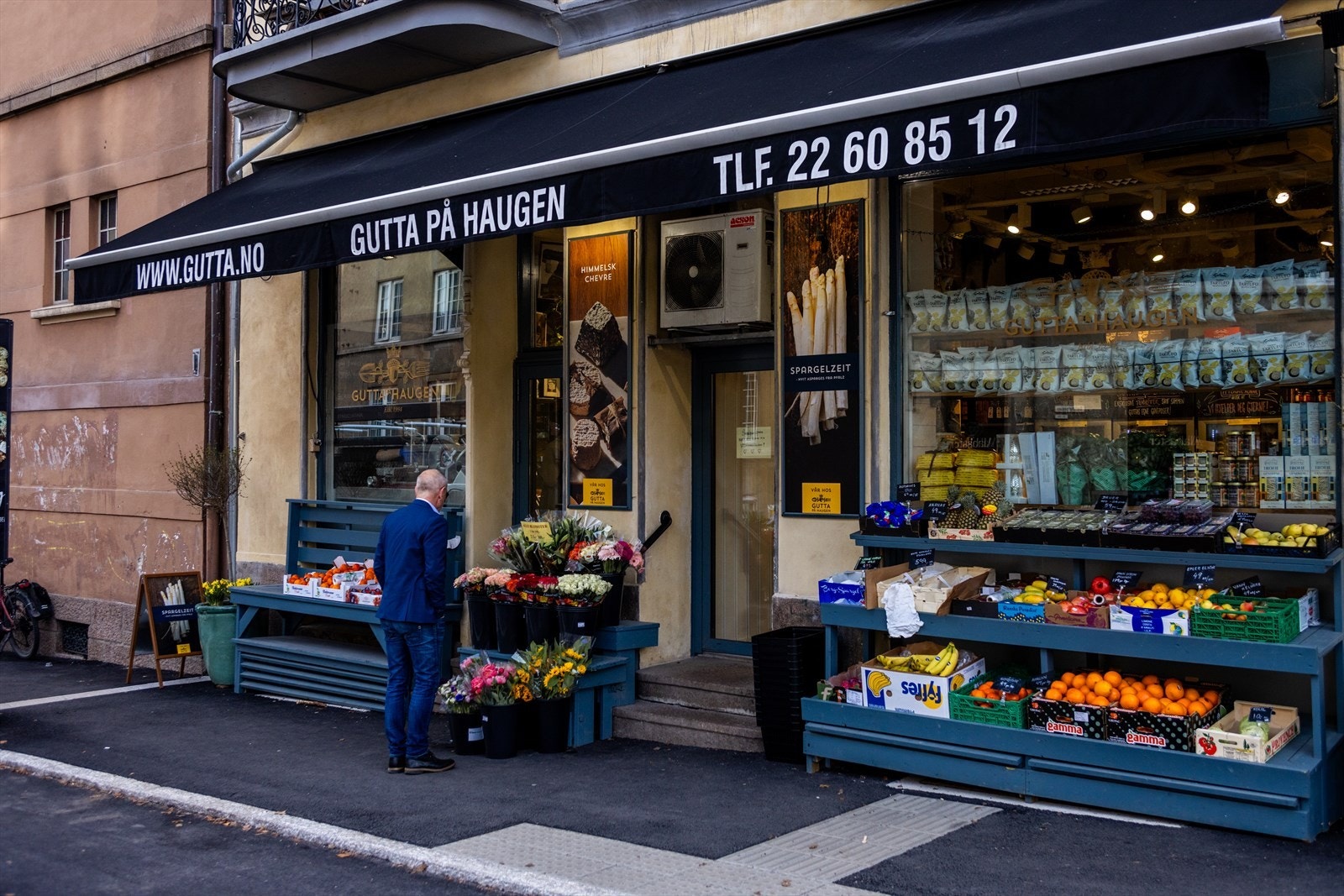 Delikatessebutikken "Gutta på haugen". Galleribilde