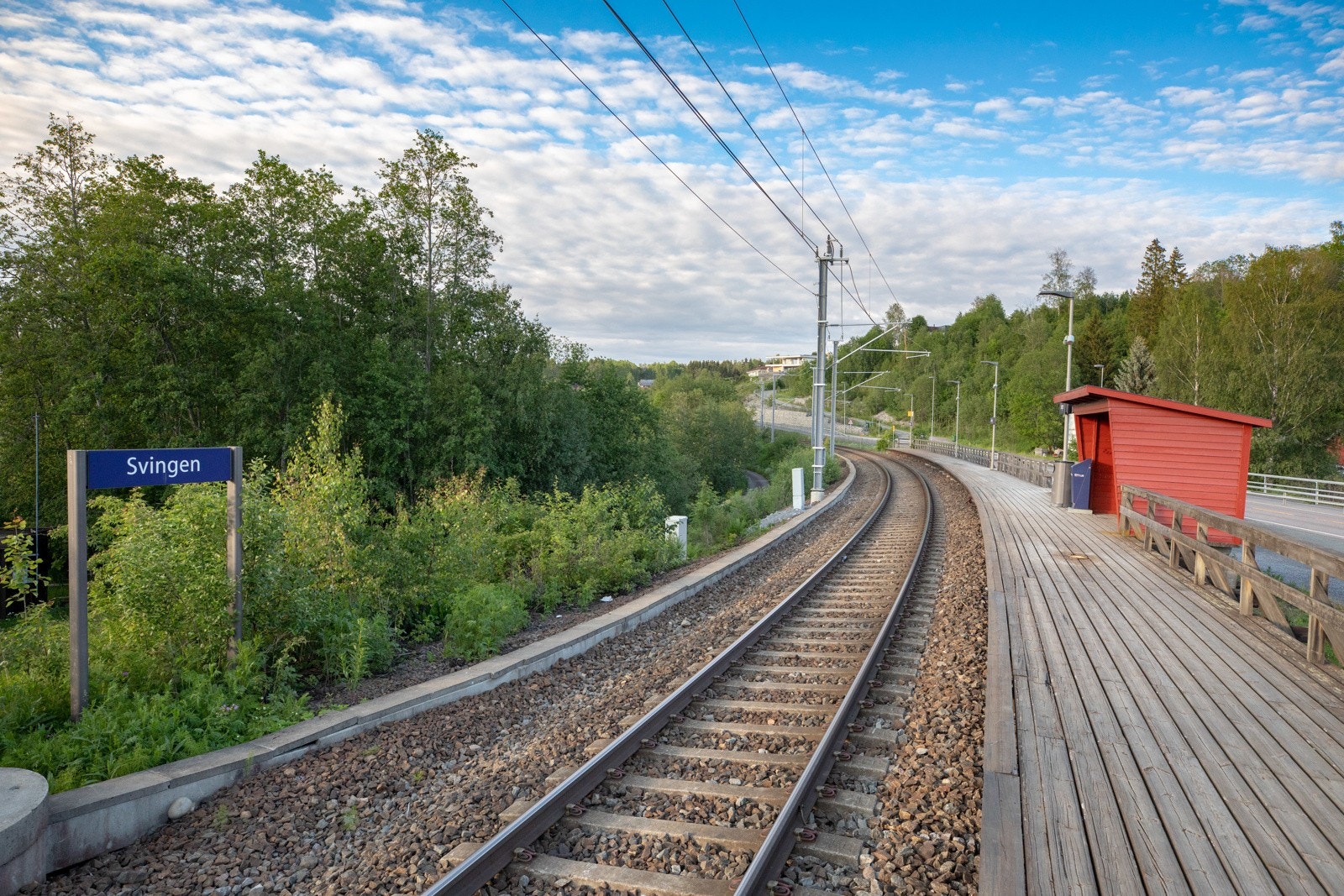 Kort kjørevei til toget som tar deg inn til Oslo på rundt 20 minutter. Galleribilde