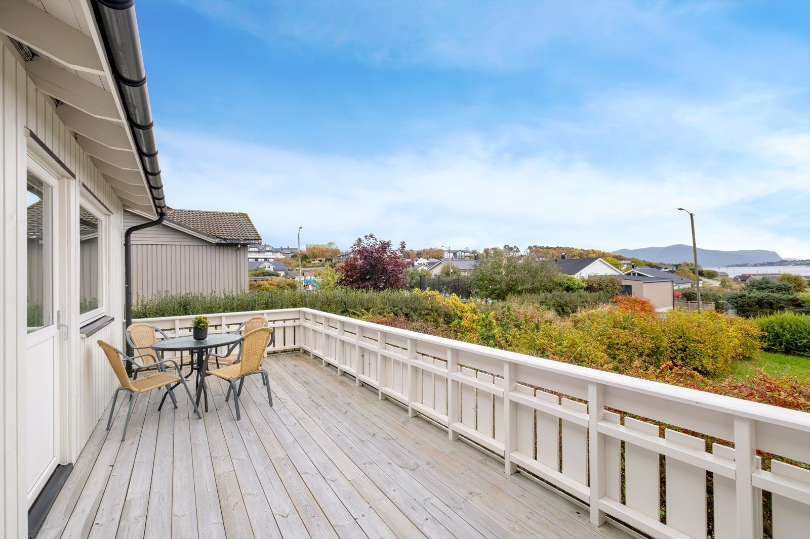 Romslig terrasse på ca. 17 kvm Galleribilde
