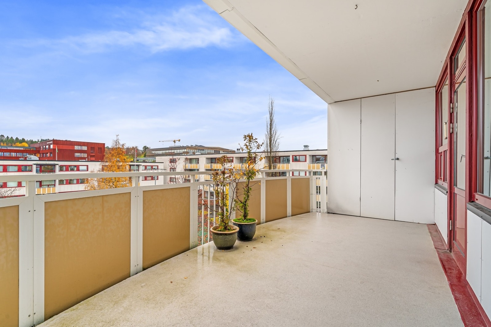 God plass til ønsket utemøblement. Galleribilde